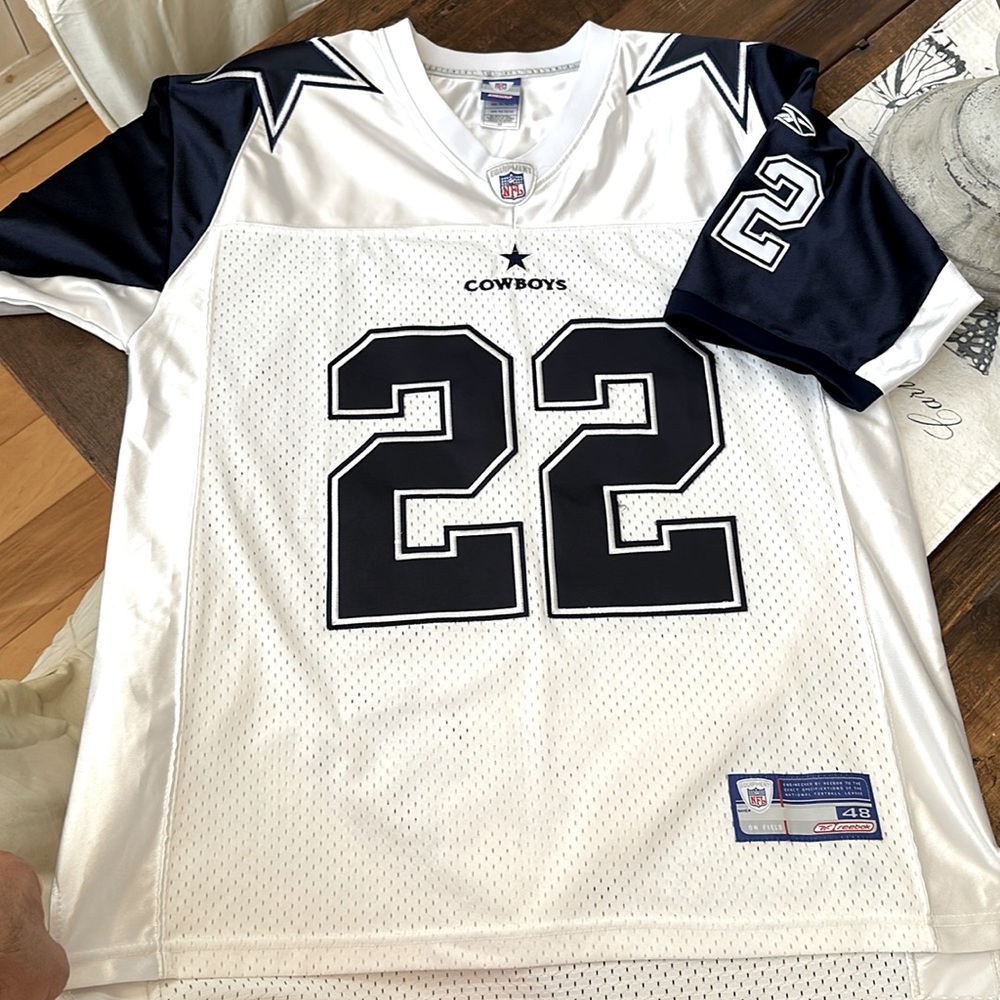 E. Smith authentic Reebok OnField jersey size 48. Dallas Cowboys all-stitched